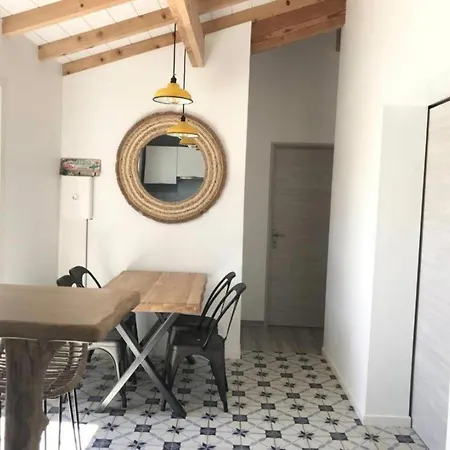 펜션 Leora - Climatisee, Parking, 6 Personnes *